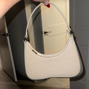 JW PEI Cream Shoulder Bag Modern Design